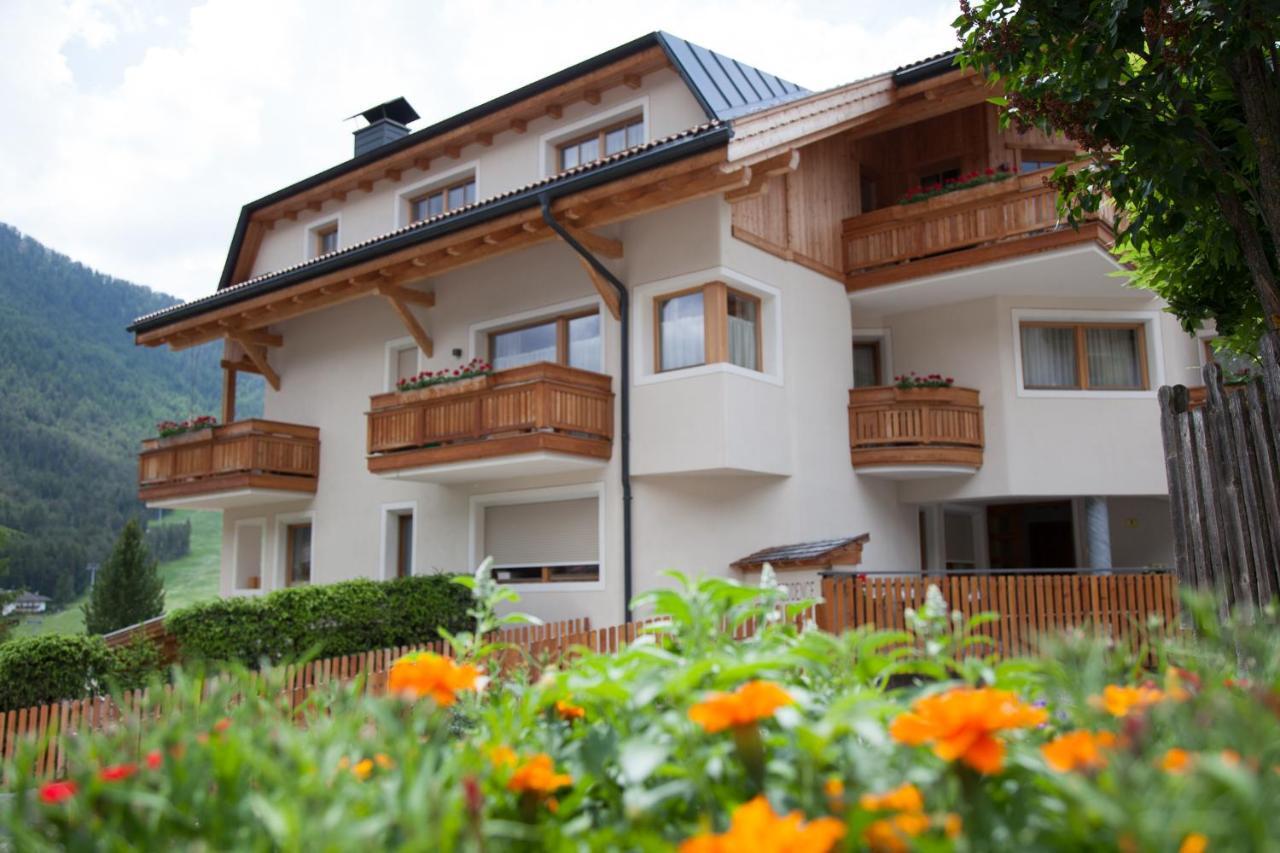 Alp Residence Pelegrin St. Vigil Exteriör bild